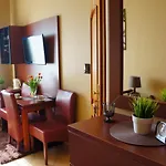 Goscinne Atol Homestay Hel