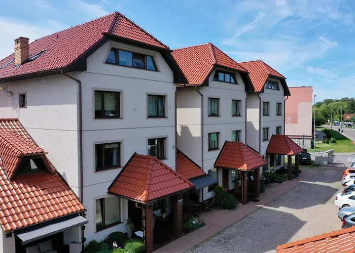 Goscinne Atol * هيل