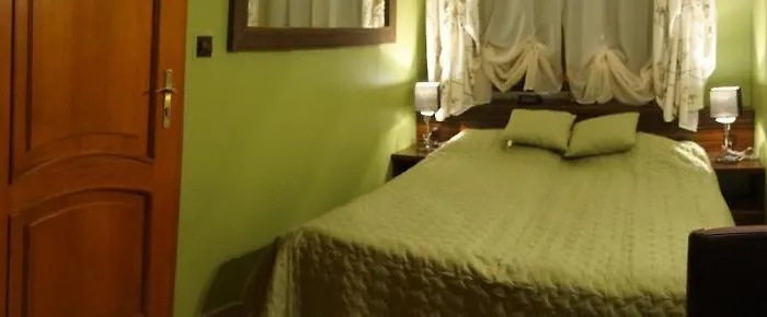 Goscinne Atol هيل